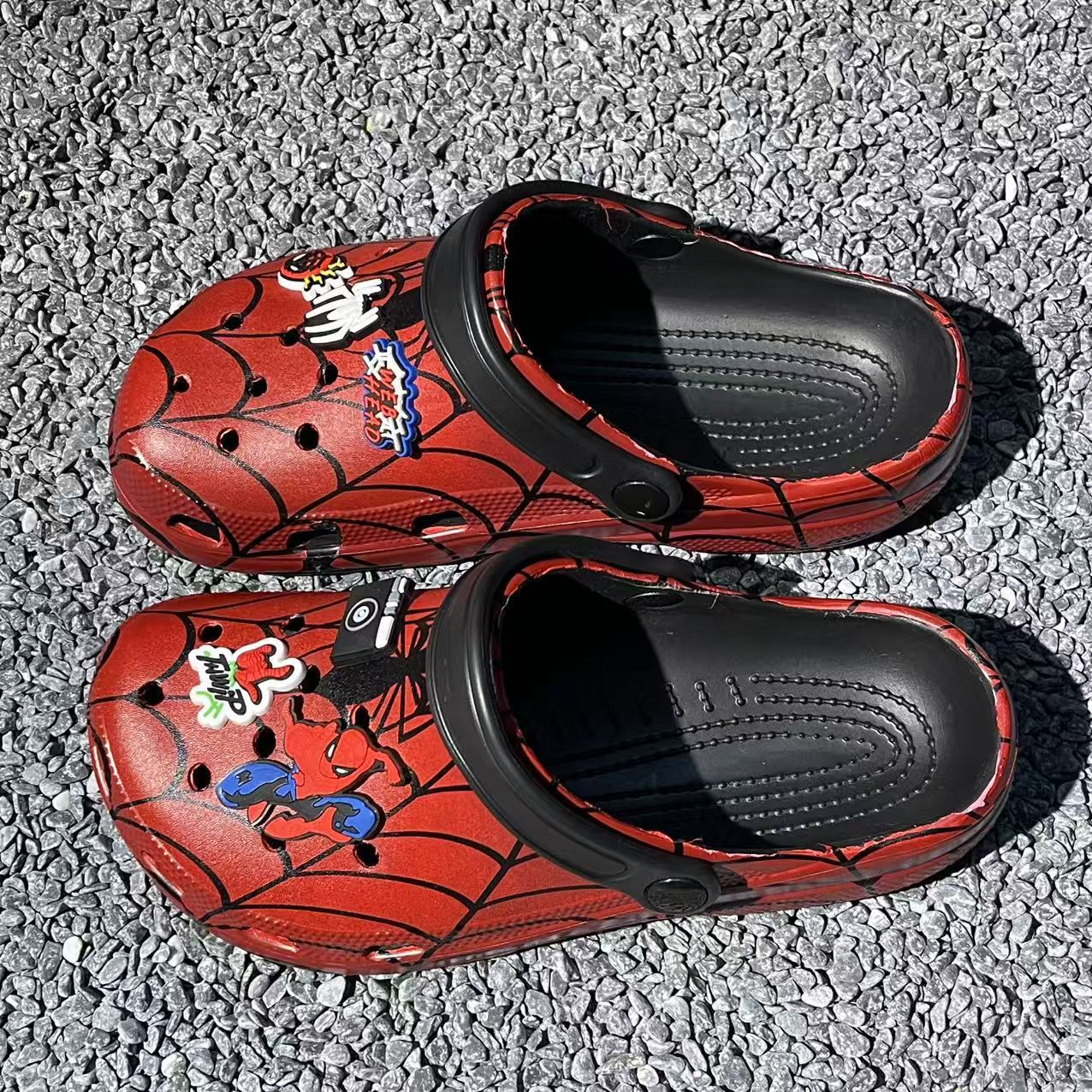 New Pattern Character Clogs