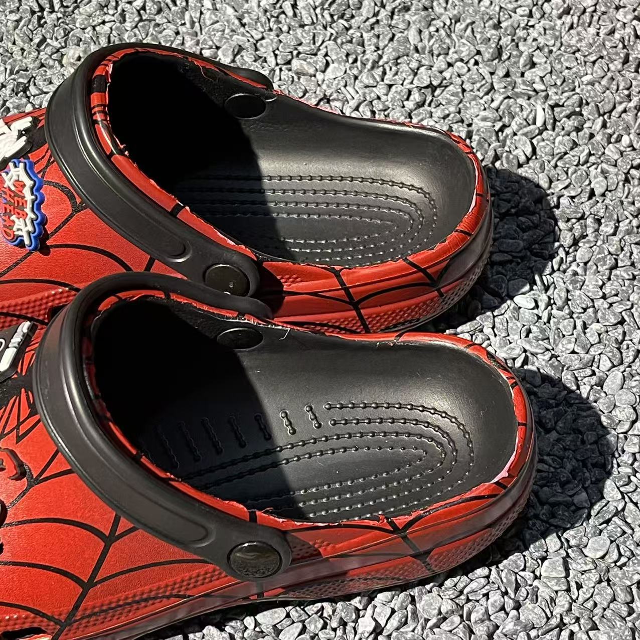 New Pattern Character Clogs